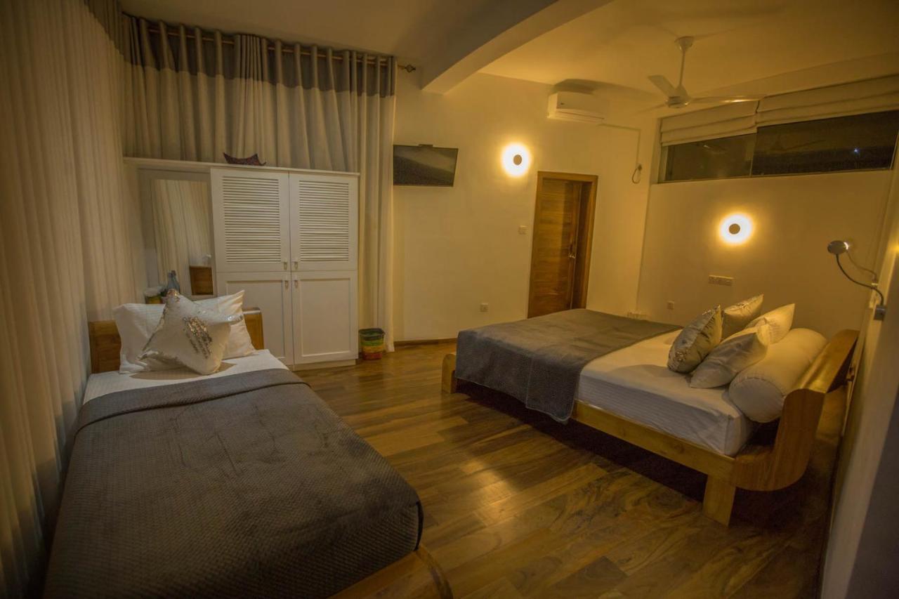 Villa Vajrapani Kandy Exterior photo